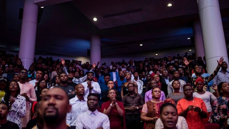 Des Chrétiens à Lagos priant pour des élections pacifiques en février 2019 (photo d'illustration).