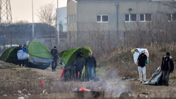 Un camp de migrants lors d'une évacuation à Calais, le 21 février 2019. 