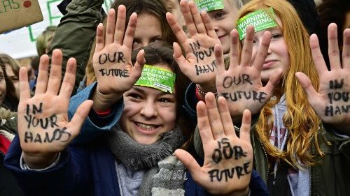 Shell-Jugendstudie: Glaube weniger wichtig, Umwelt schon