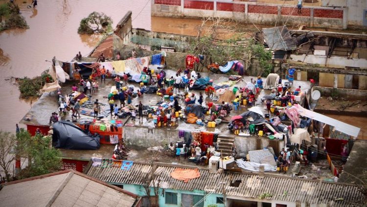 Mozambico: la città di Buzi dopo il passaggio dell'uragano Idai