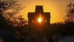 mexico-maya-equinox-1553179170610.jpg