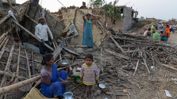 Последствия стихийного бедствия в Непале 