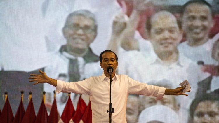 Indonesiens Staatspräsident Joko Widodo stellt sich Mitte April erneut zur Wahl