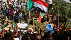 sudan-unrest-demonstrations-1554992340656.jpg