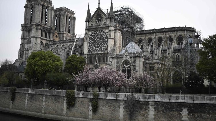  Katedralja e Shën Marisë së Parisit