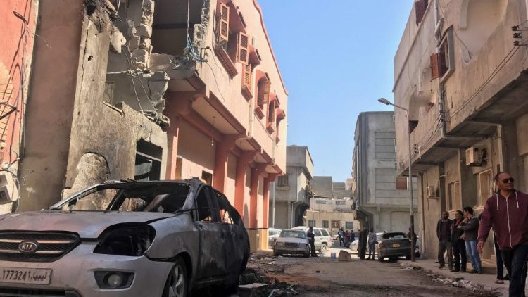 Tripoli, décimée par les lances-roquettes, le 17 avril 2019.