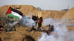 palestinian-israel-gaza-conflict-1556298307250.jpg