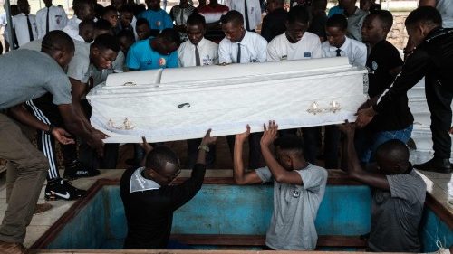 Ruanda: Überreste von knapp 85.000 Völkermord-Opfern beigesetzt