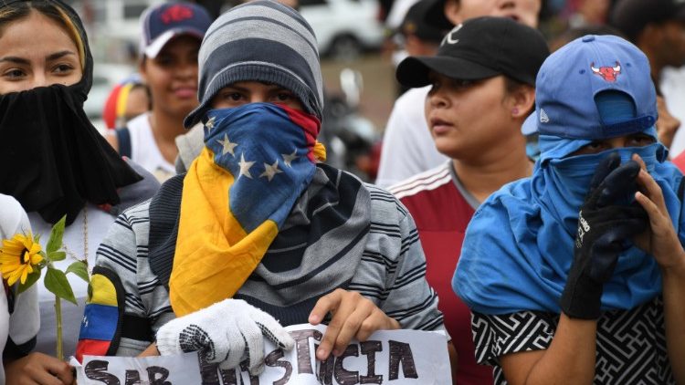 Proteste gegen Maduro in Caracas