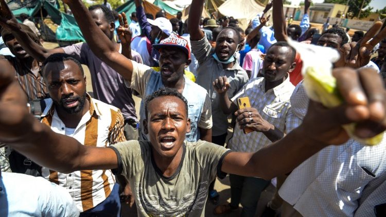 Sudionici prosvjeda u Kartumu