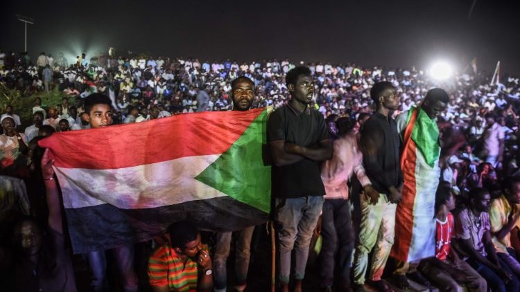 Sudan generals, protesters in crunch talks on new ruling body