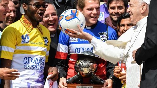 Argentinien: Fußballclub benennt Stadion nach Papst Franziskus