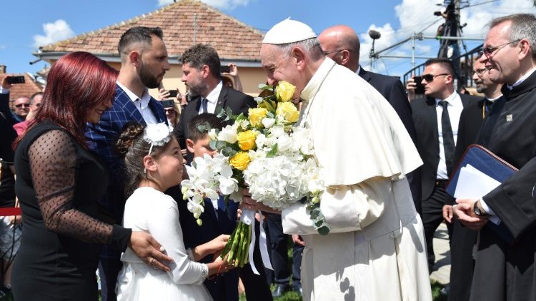 ルーマニアのブラジで、ロマ族共同体を訪問した教皇フランシスコ　2019年6月2日
