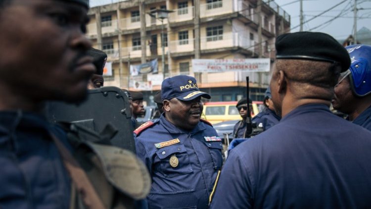 Polizisten in Kinshasa