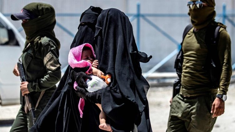 Das al-Hol-Camp im Nordosten Syriens ist eines der Lager, in dem die oft europäischen IS-Frauen festgehalten werden