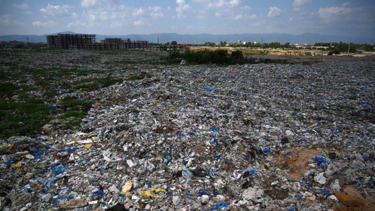Die Müllkippe nördlich von Neapel ist eine Gefahr für die Bevölkerung