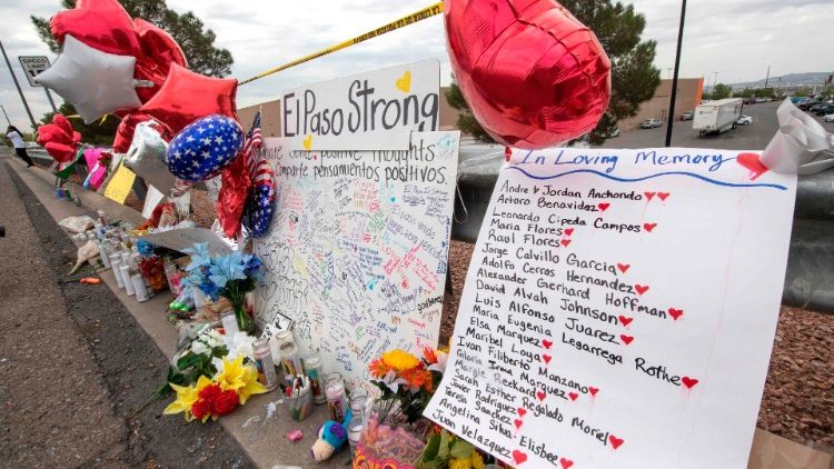Trauer um die Opfer: Das Massaker im texanischen El Paso hat zahlreiche Menschenleben gefordert