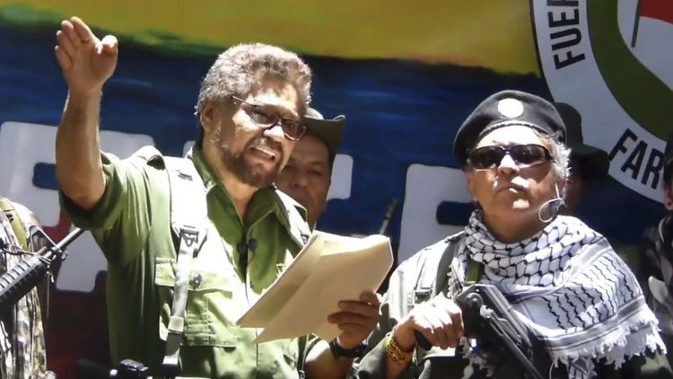 Dvojica od trojice gerilskih vođa koji su najavili povratak borbi protiv kolumbijskih vlasti