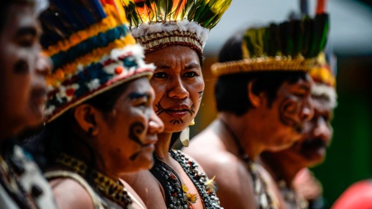 Прадстаўнікі карэнных народаў Амазоніі. Ілюстрацыйнае фота