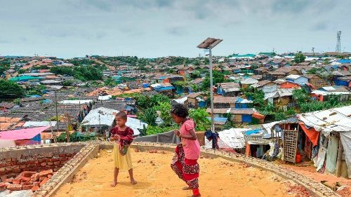 UNICEF: record number of Rohingya children enrolled in school