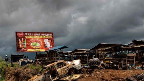 Cameroon: Five people dead in roadside explosion