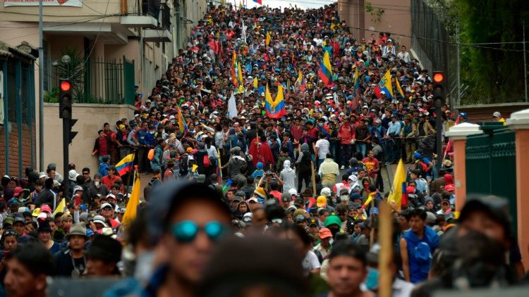Manifestants à Quito, le 9 octobre 2019