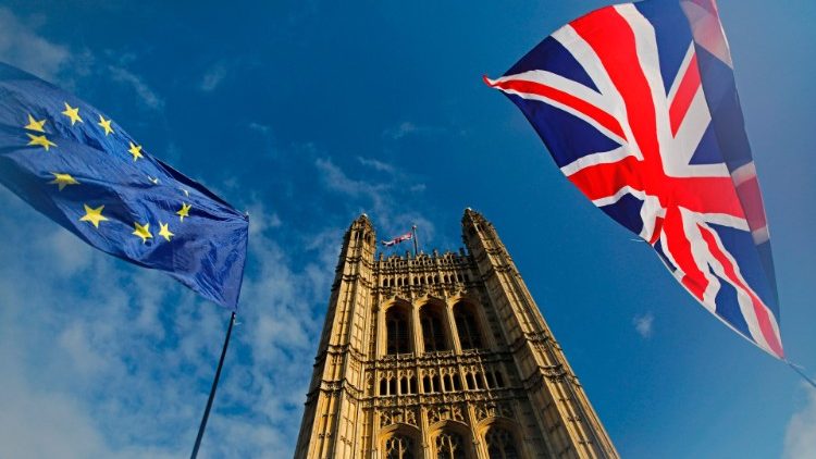 Großbritannien und die EU haben sich nach langem Tauziehen auf einen neuen Brexit-Vertrag verständigt