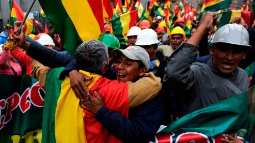 Bolivia’s Bishops call for a peaceful solution to the country's political crisis 