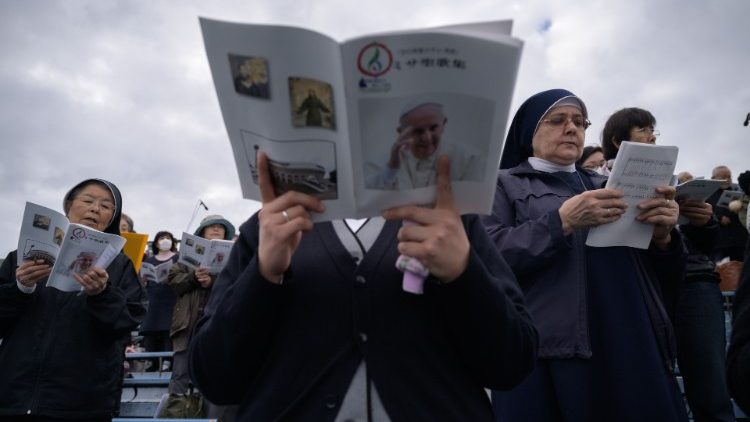 Japanese Catholics prepare for arrival of Pope Francis