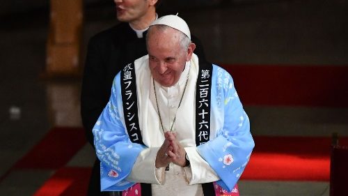 Papst zu Jugendlichen in Tokio: „Werdet keine Zombies“