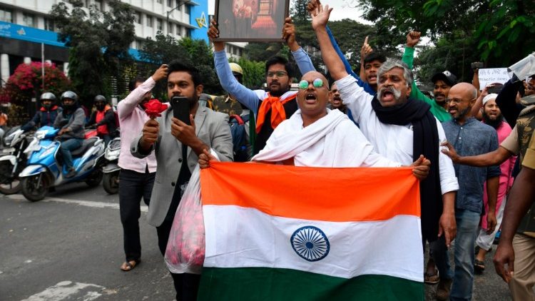 Straßenproteste gegen das neue indische Staatsbürgerschaftsgesetz
