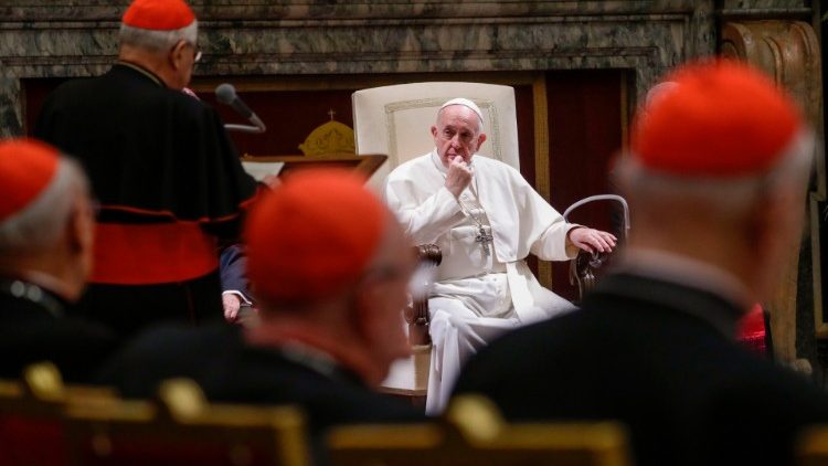 البابا يحدد مدة ولاية عميد مجمع الكرادلة بخمس سنوات قابلة للتجديد