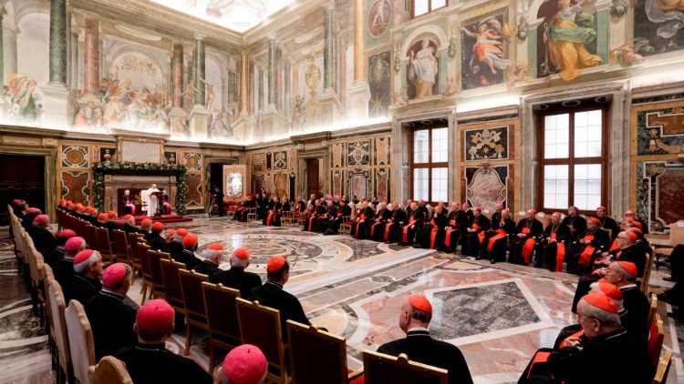 البابا يتحدث عن أهمية إعلان الإنجيل في العالم المعلمن