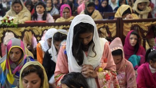 Paquistão: líderes cristãos, hindus e muçulmanos defendem tutela dos direitos humanos no país