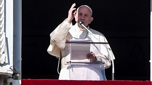 Il Papa: il Vangelo non è una favola, è rivelazione del disegno di Dio per noi
