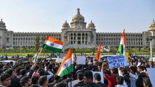Inde: les responsables chrétiens critiquent la loi sur l'accès à la citoyenneté