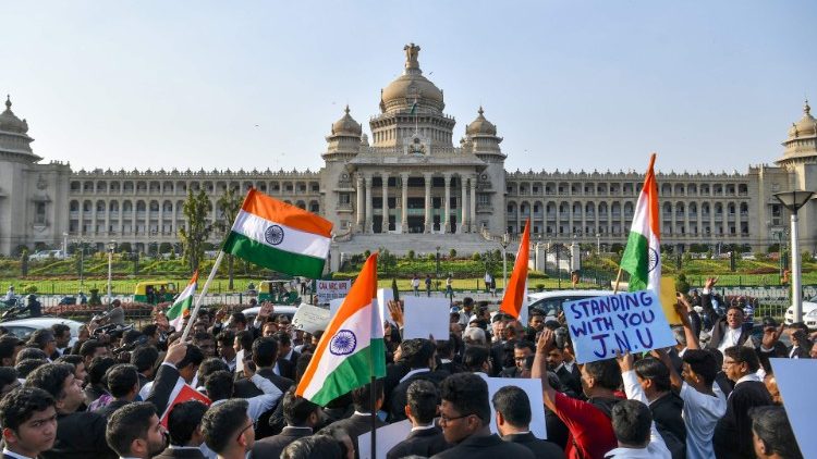 Manifestation devant le siège de la Haute Cour du Karnataka à Bangalore, le 9 janvier 2020.