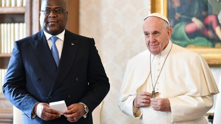 Pāvests tiekas ar Kongo DR prezidentu
