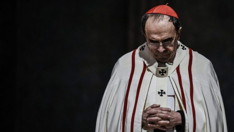 Liono arkivyskupas emeritas kardinolas Ph. Barbarinas