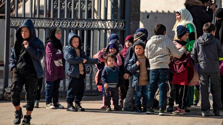सीरिया के प्रवासी बच्चे