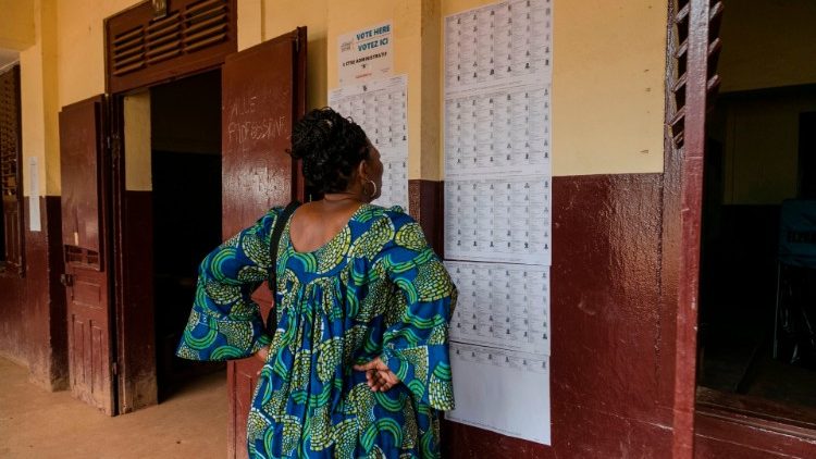 Seggio elettorale a Yaoundé