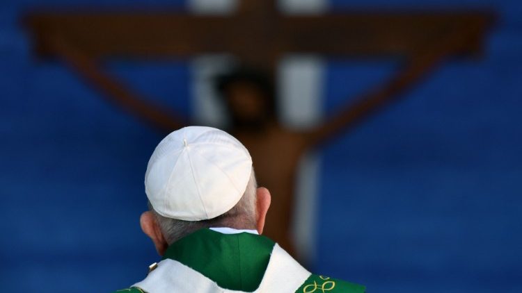 David J. Malloy, da Diocese de Rockford, fez referência ao pedido do Papa Francisco feito no Angelus de 29 de março por um cessar-fogo global