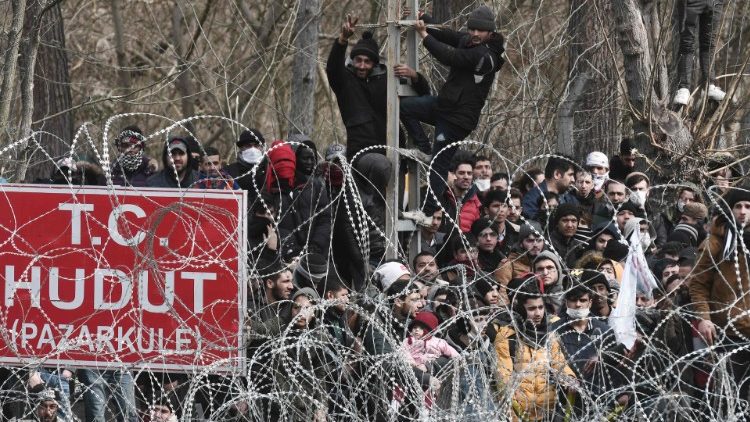 Izbjeglice na granici između Turske i Grčke