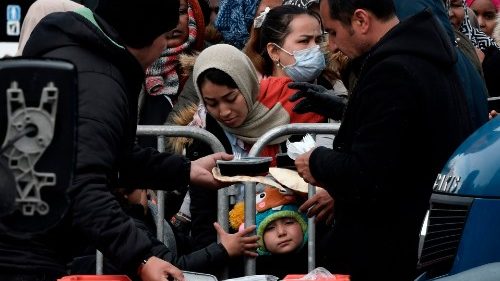 Erdogan blocca le partenze dei migranti per la Grecia
