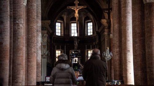 Suspension de toutes les messes publiques en Italie jusqu’au 3 avril