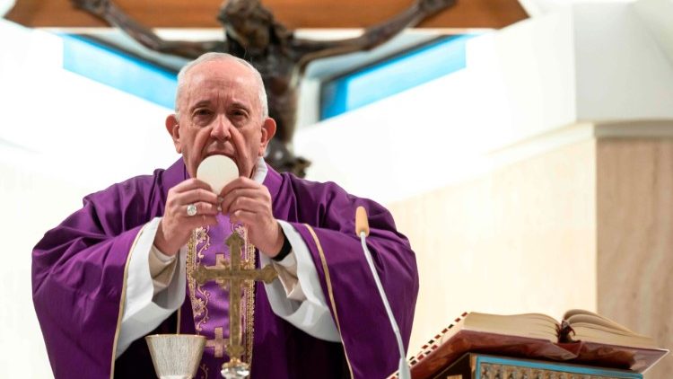  Papa duke kretmuar Meshën në Shën Martë