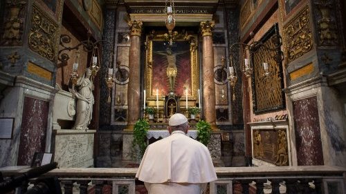 教皇、ローマの2教会でパンデミック収束を祈る