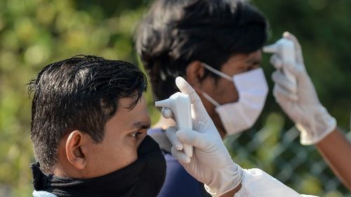 Coronavirus in Asien: Arme in Stich gelassen