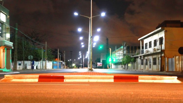 Verlassene Straßen in Togos Hauptstadt Lome