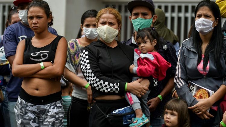Viele Venezolaner sind aus ihrem Land geflohen - zur politischen und Wirtschaftskrise kommt nun auch der Gesundheitsnotstand hinzu